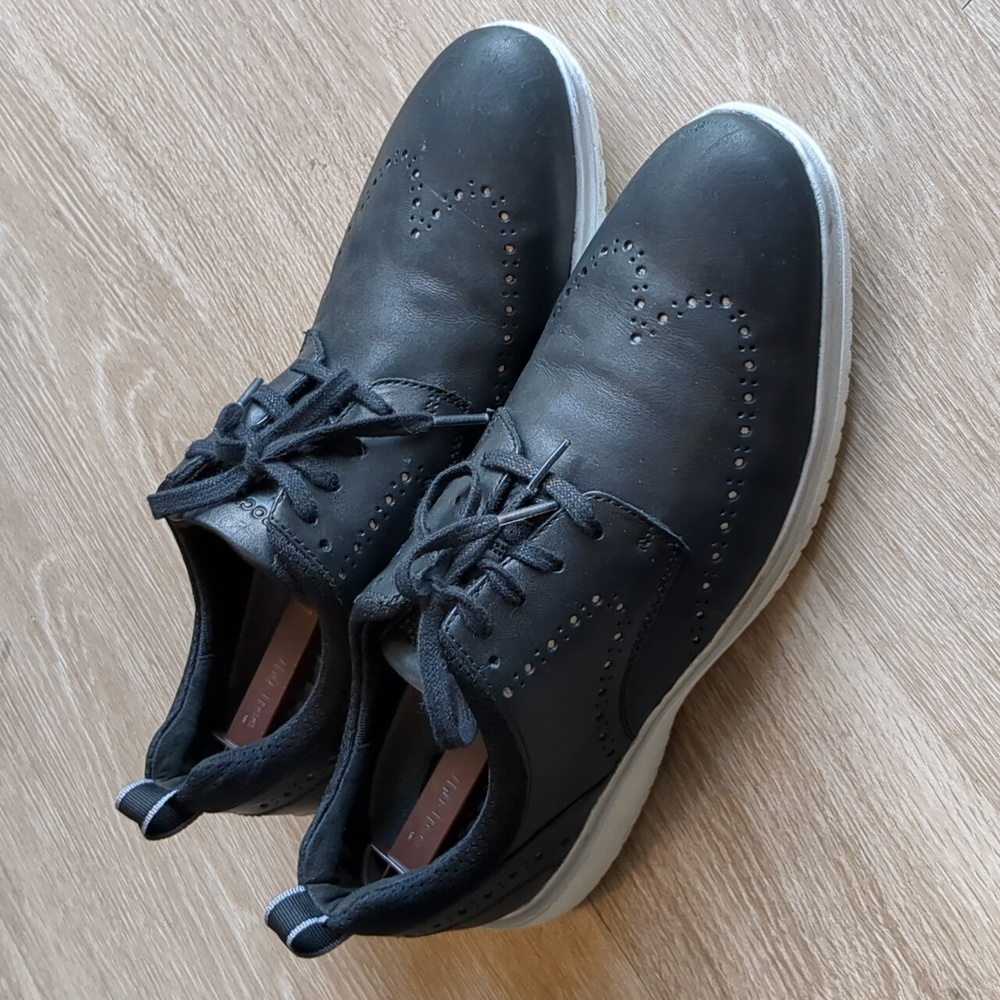 Rockport men shoes sz 9.5